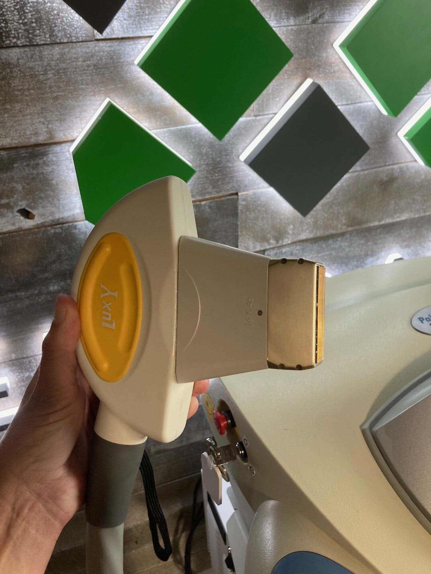 2006 Palomar Starlux 300 - Handpiece