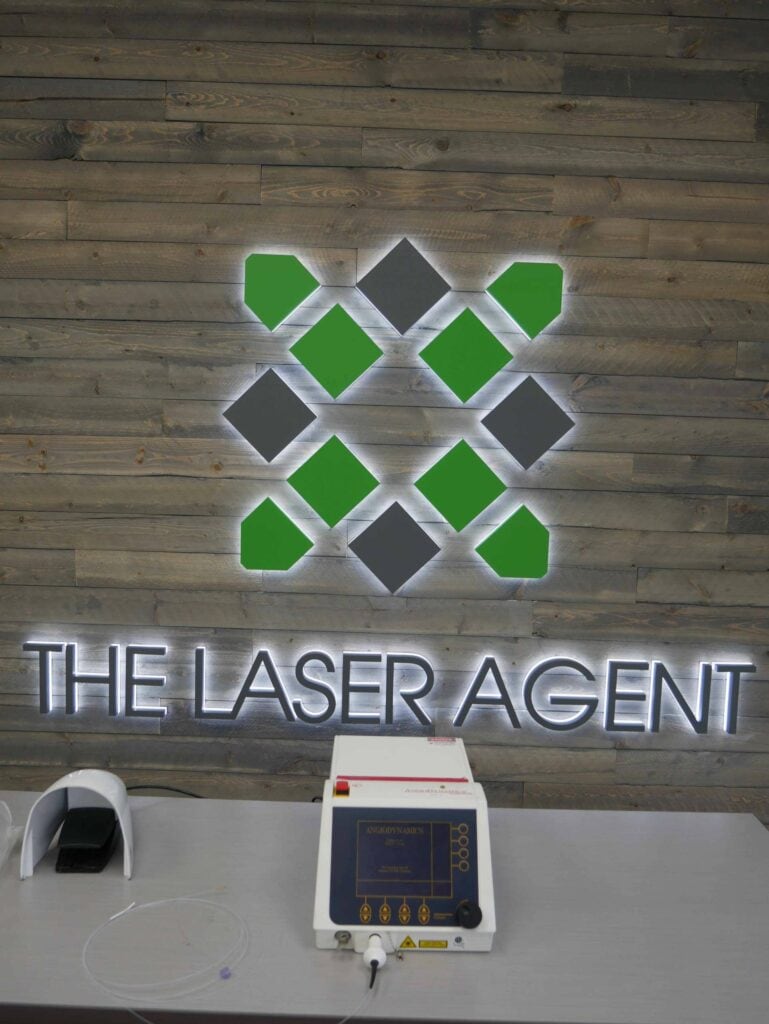 2004-AngioDynamics-D15-Laser-Control-Panel-Screen