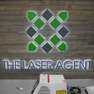 2004-AngioDynamics-D15-Laser-At-The-Laser-Agent