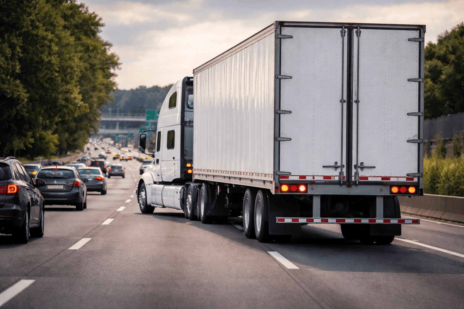 Pennsylvania highway with clear lane markings illustrating lane violation issues for traffic ticket lawyer discussion