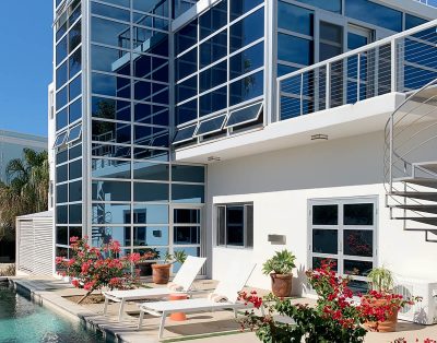 Modern Casa de Playa