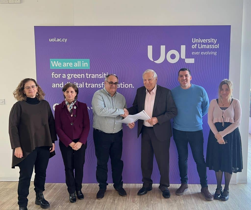 efficient consumer response (ecr) (1)