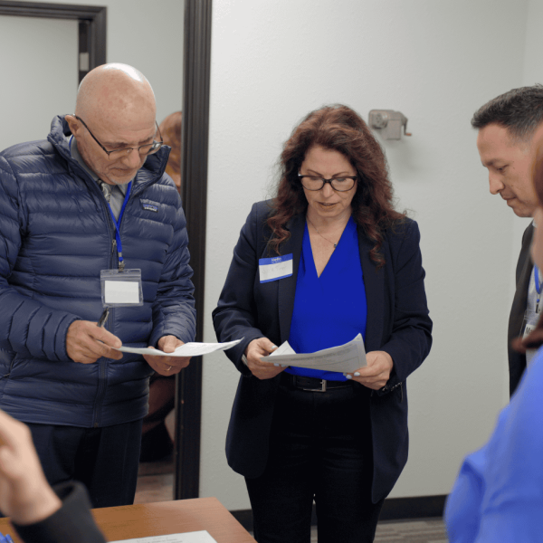 Expert Attorney Volunteers at Work