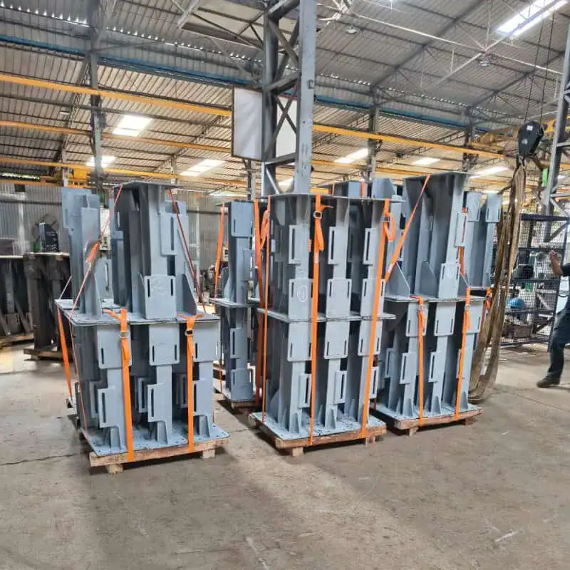 Steel units with intumescent paint for steel