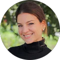 Stefanie Scari