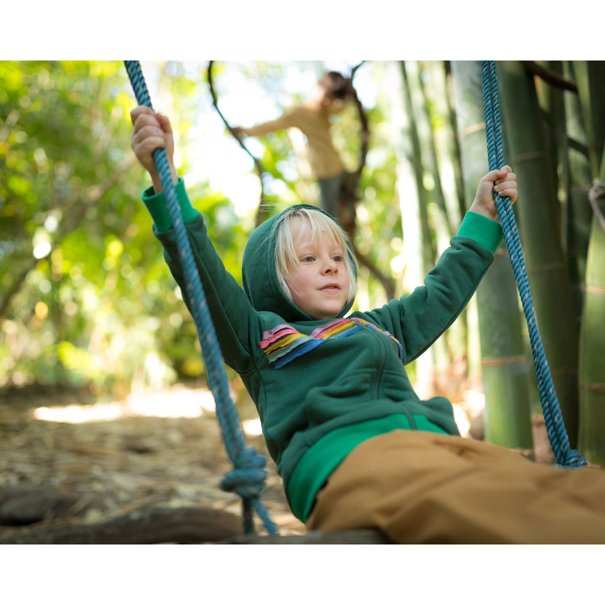 Hoodie Grün Rainbow – Bild 4