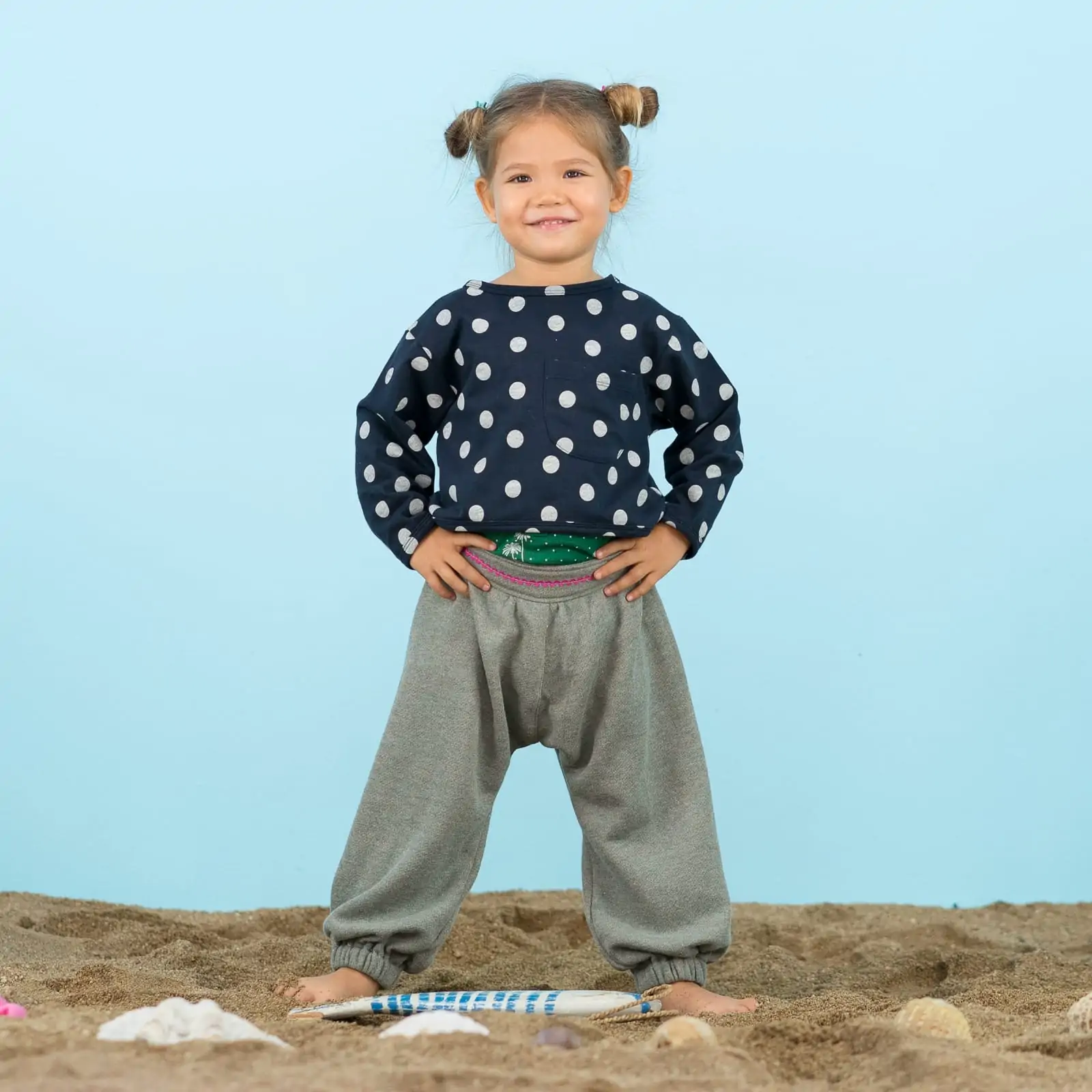 Crop Pullover Navy Gepunktet – Bild 2