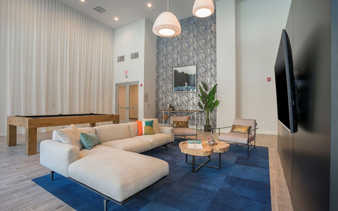 Clubhouse lounge at Windsor Mission Valley 5080 Camino Del Arroyo San Diego, CA 92108