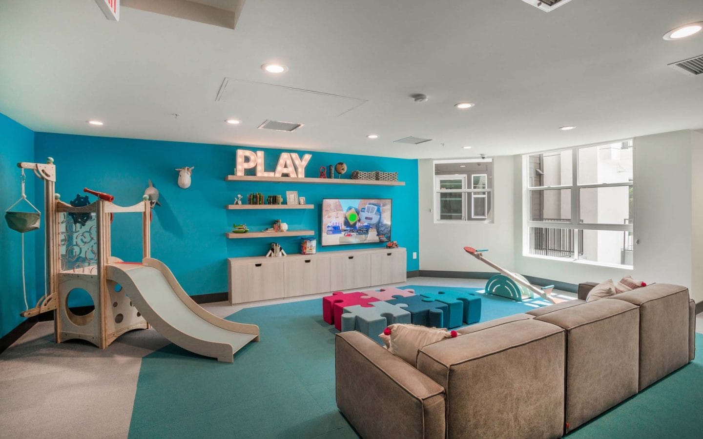 Children’s playroom at Windsor Mission Valley, 5080 Camino Del Arroyo San Diego, CA 92108