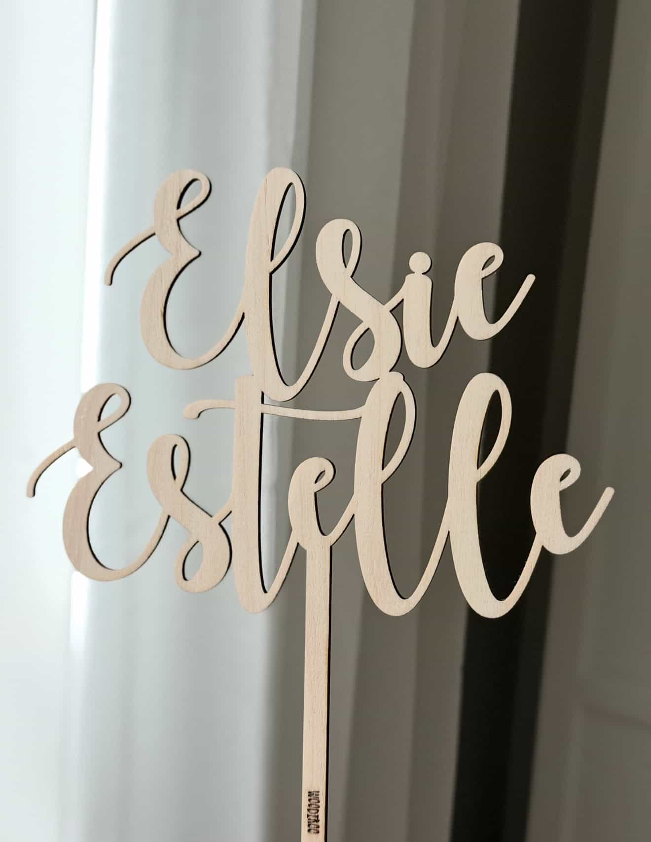 Caketopper trä - Två rader valfri text - Bild 2