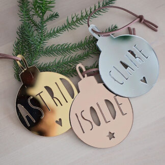 Personlig julkula i akryl