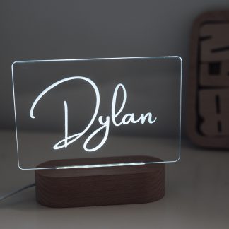 Personlig led-lampa med namn