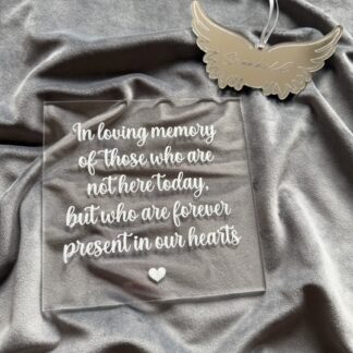 Skylt - In loving memory