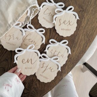 Milstolpekort vågig - Stor Rosett