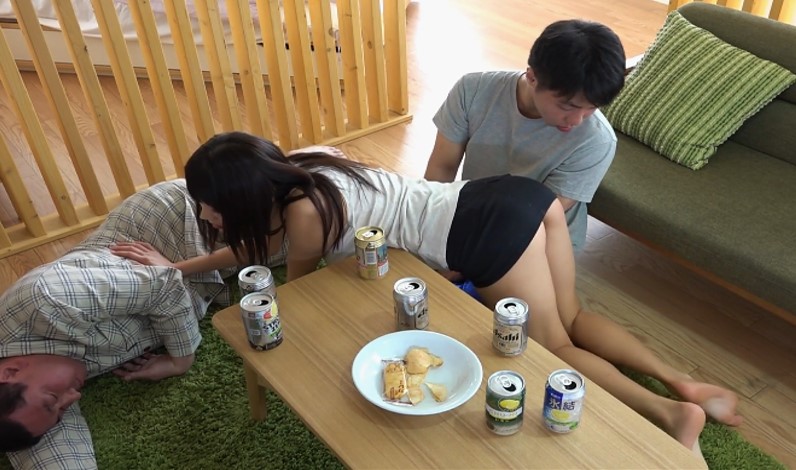 My Jav Stepmom (Tipsy Mom) Who Come To My House