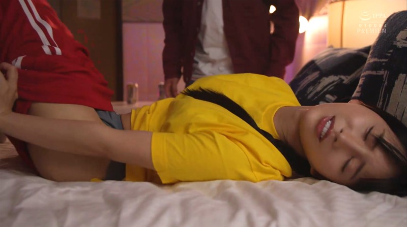 PRED-721 A shy, nerdy but busty coworker turns into a wild seductress when drunk, draining my cum all night. Karen Yuzuriha