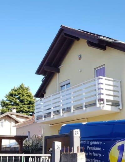 Porte e finestre PVC e alluminio, serramenti su misura, isolamento termico e acustico, ZCM Serramenti.