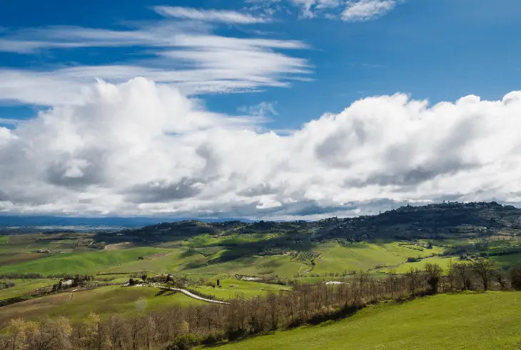 low ground clouds