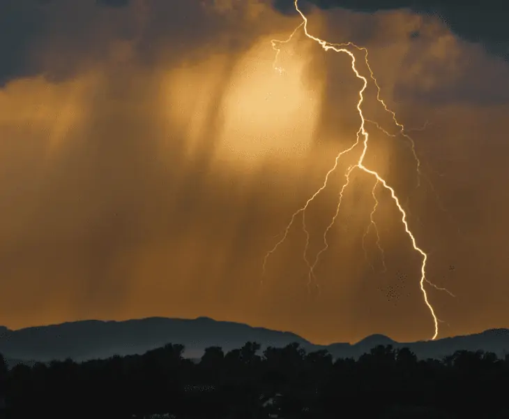cloud to ground