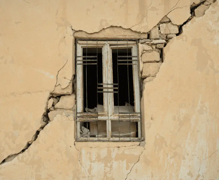 shallow earthquake more damaging