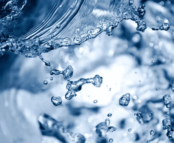water splash and water bubbles