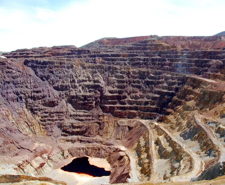 west-east oriented canyons impact