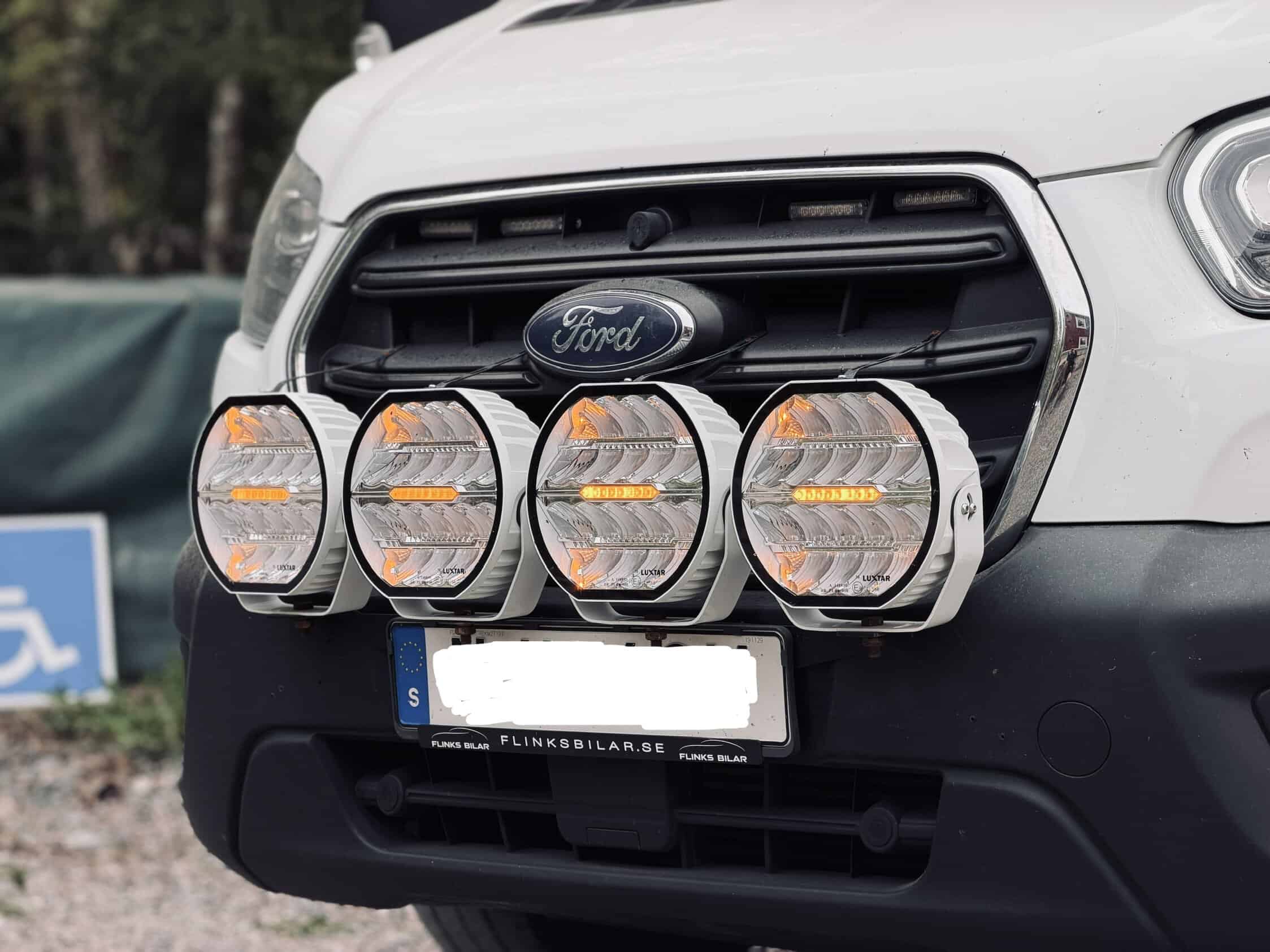Ford Transit met Luxtar Stellar en Purelux