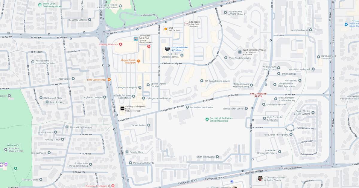Detailed map showing streets, parks, and landmarks in the downtown city area for navigation and urban planning.