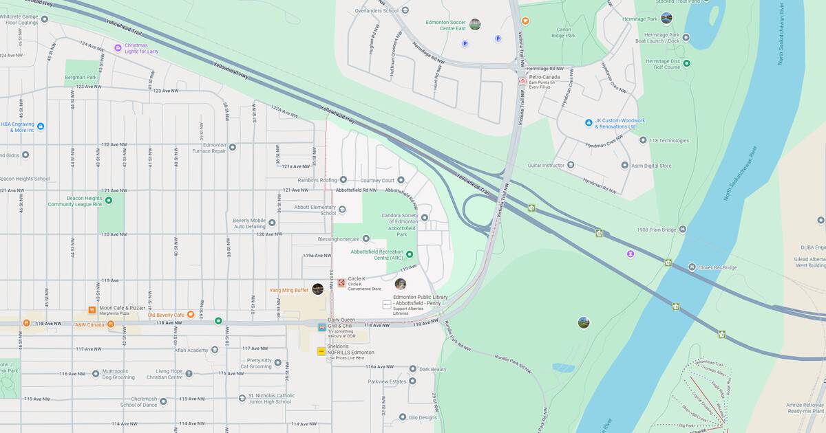 Detailed map of urban park with walking trails, water features, and nearby roads for easy navigation.