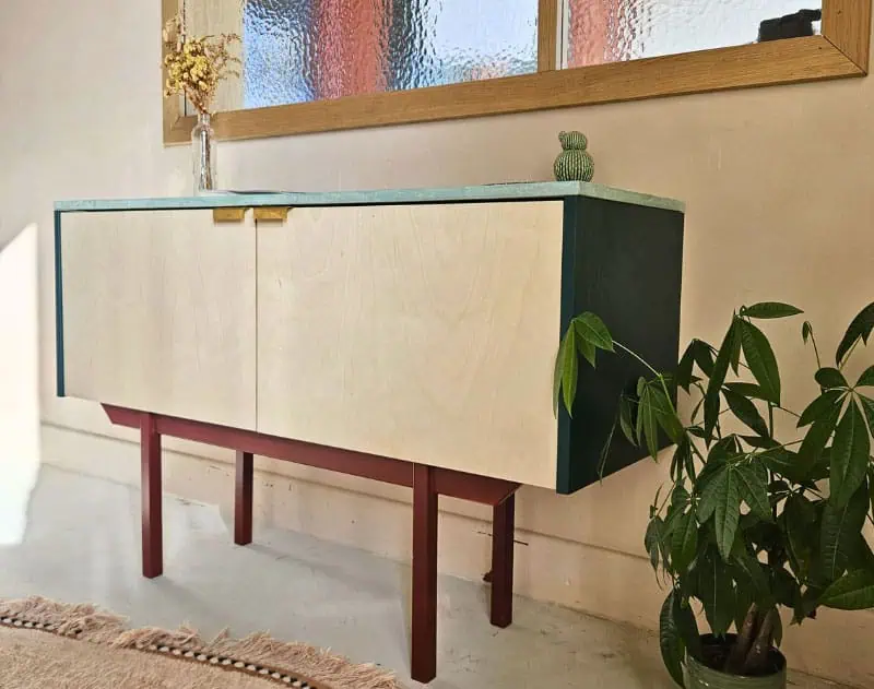 IKEA METOD hack with ash veneer and fir green laminate YTA Frönts, a home made mortex top, block brass YTA handles and a custom metal frame.