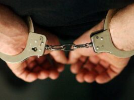 Bărbat urmărit internațional, prins de polițiștii din Neamț