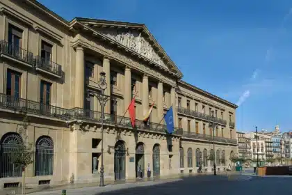 edificio palacio navarra