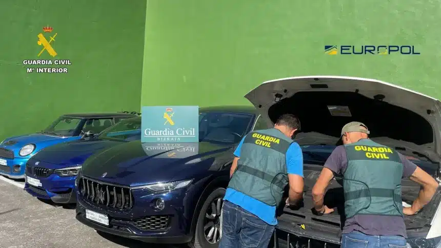 guardia civil coches alta gama