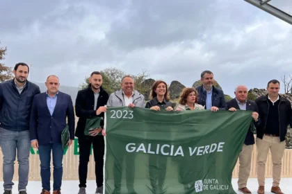 bandeira verde concello da laracha