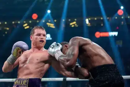 canelo alvarez charlo boxeo