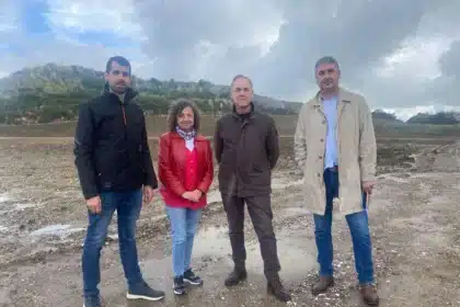 A Laracha Lendo neumáticos Xunta Galicia