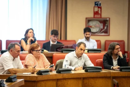 toni valero francisco sierra sumar izquierda unida