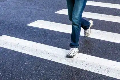 paso cebra paso peatones