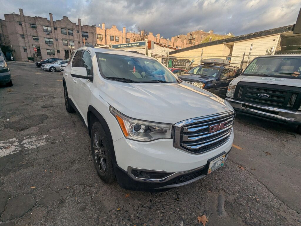 GMC SUV parked at 770 Auto Service, ready for maintenance or repair services.