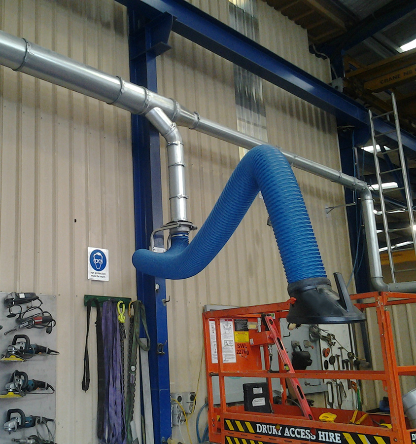 Fume-arm-on-welding-application-1