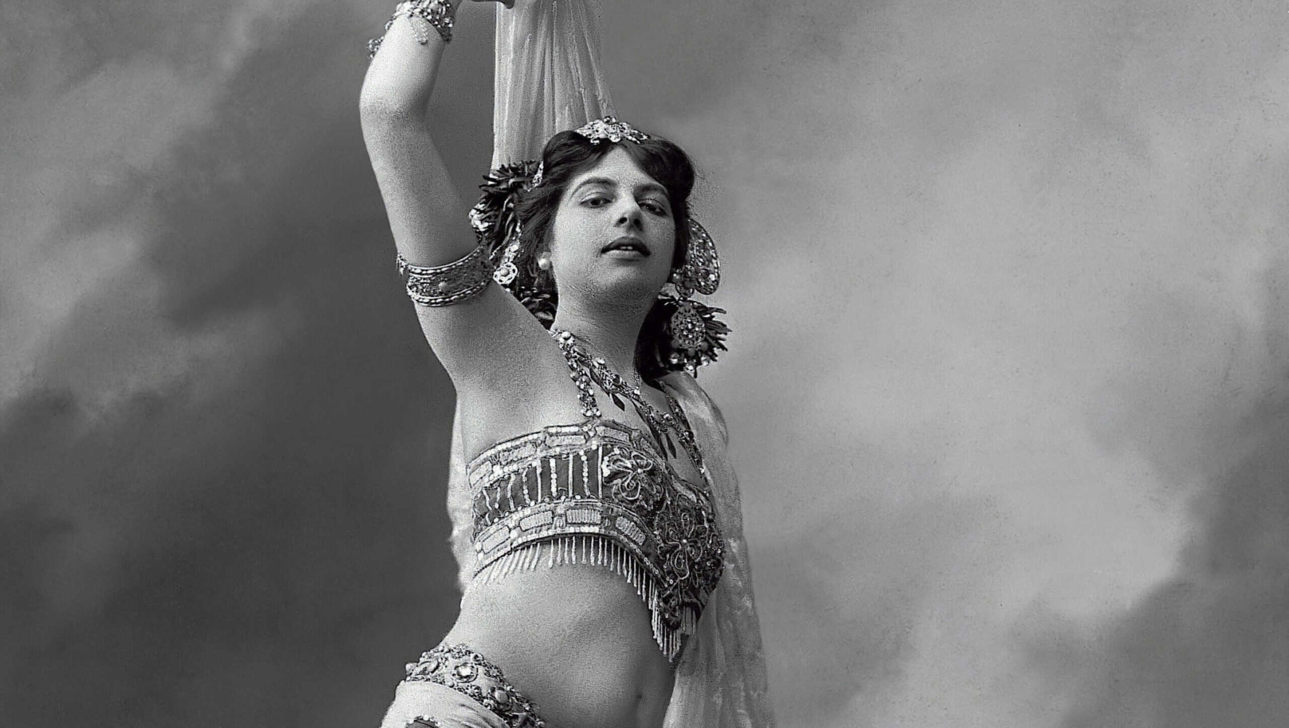 Mata Hari (1905)