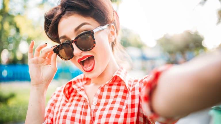 Sexy pinup girl outdoors, retro american fashion