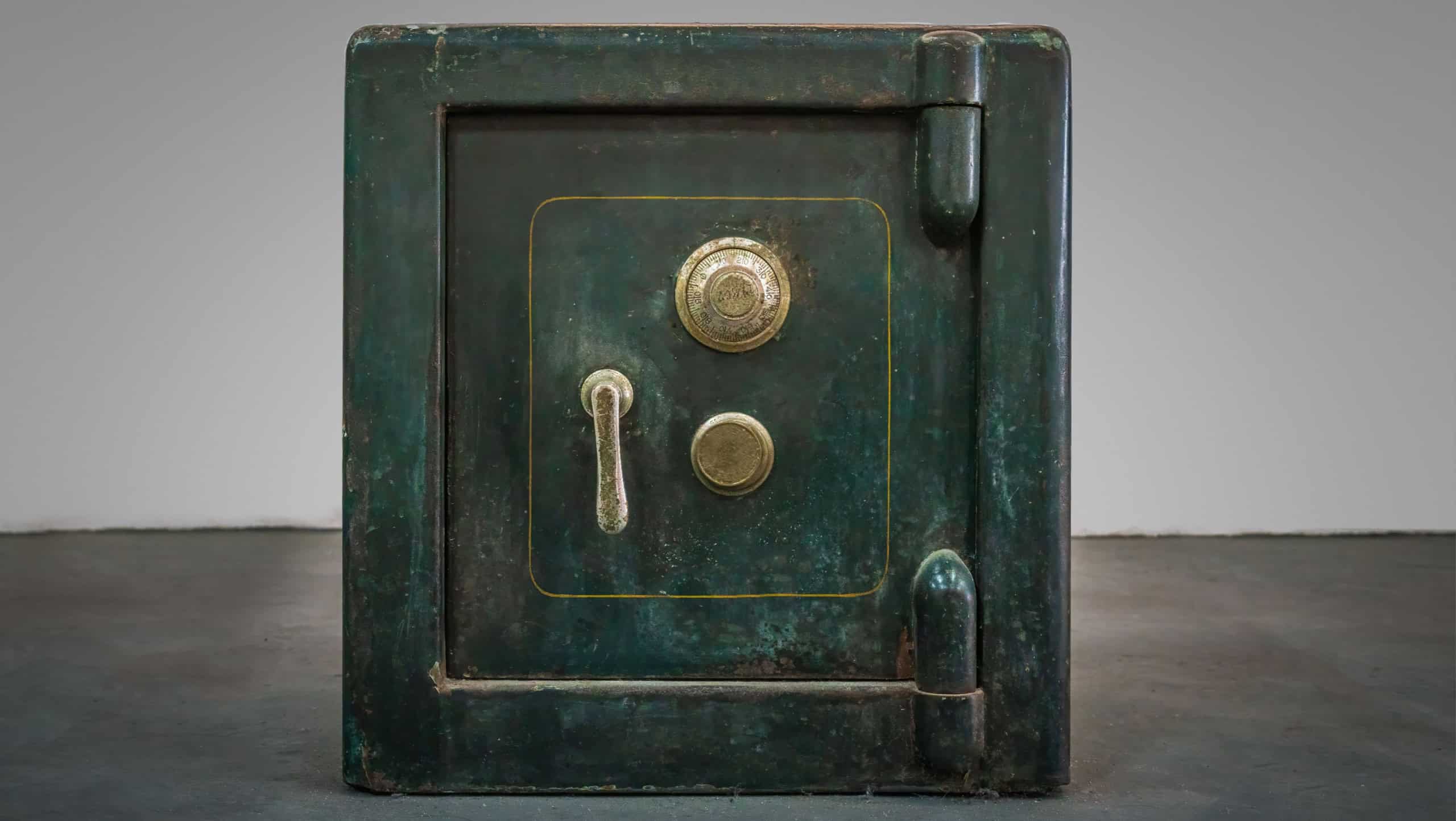 Antique Metal Fireproof Safe Box