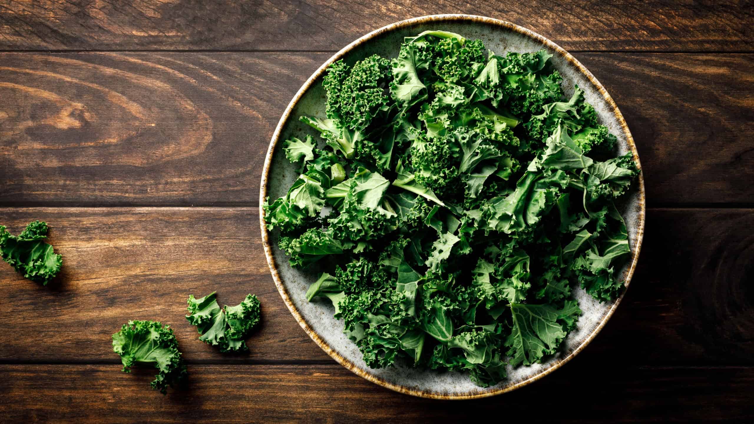 Kale cabbage green leaves