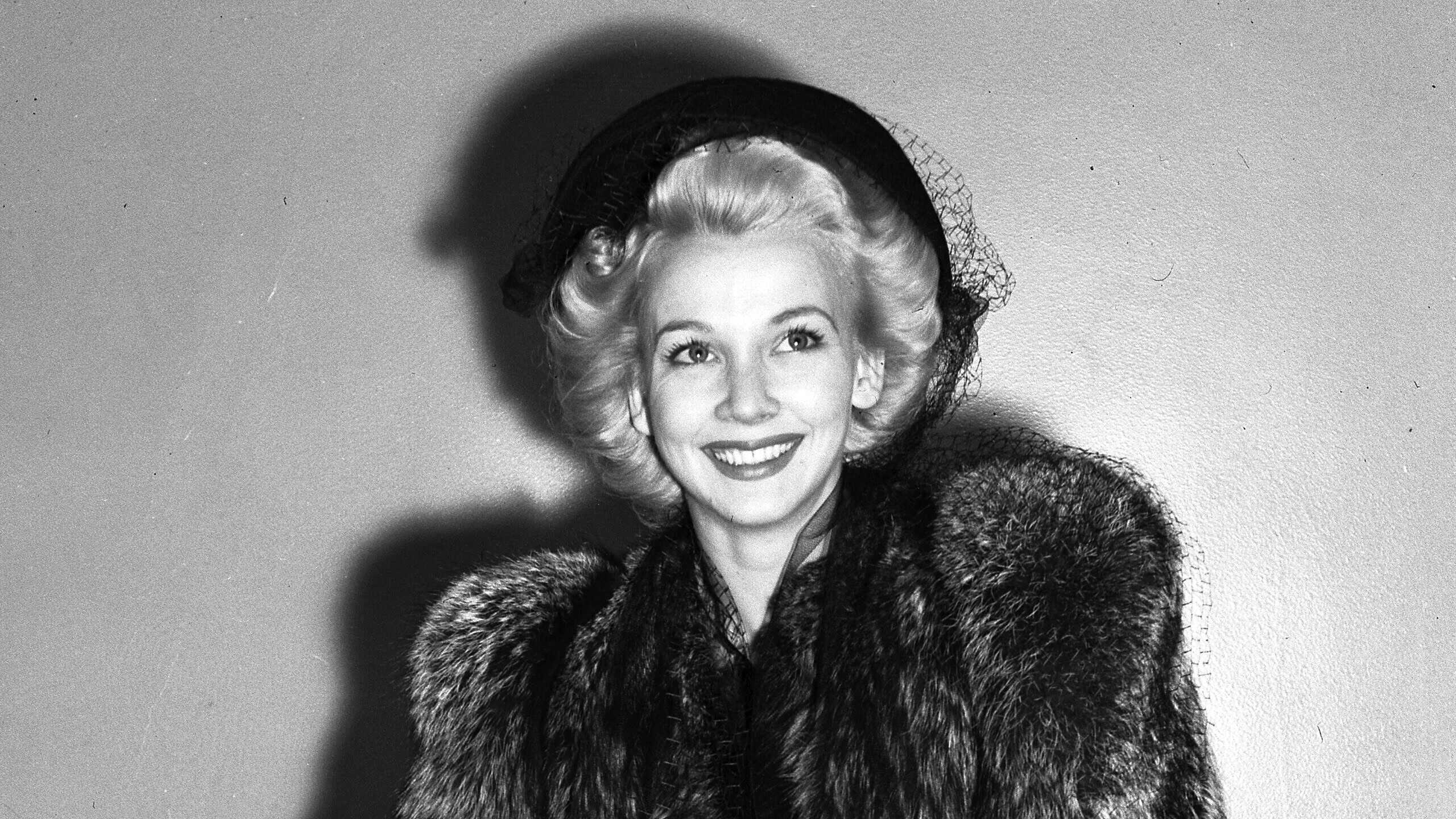 Carole Landis