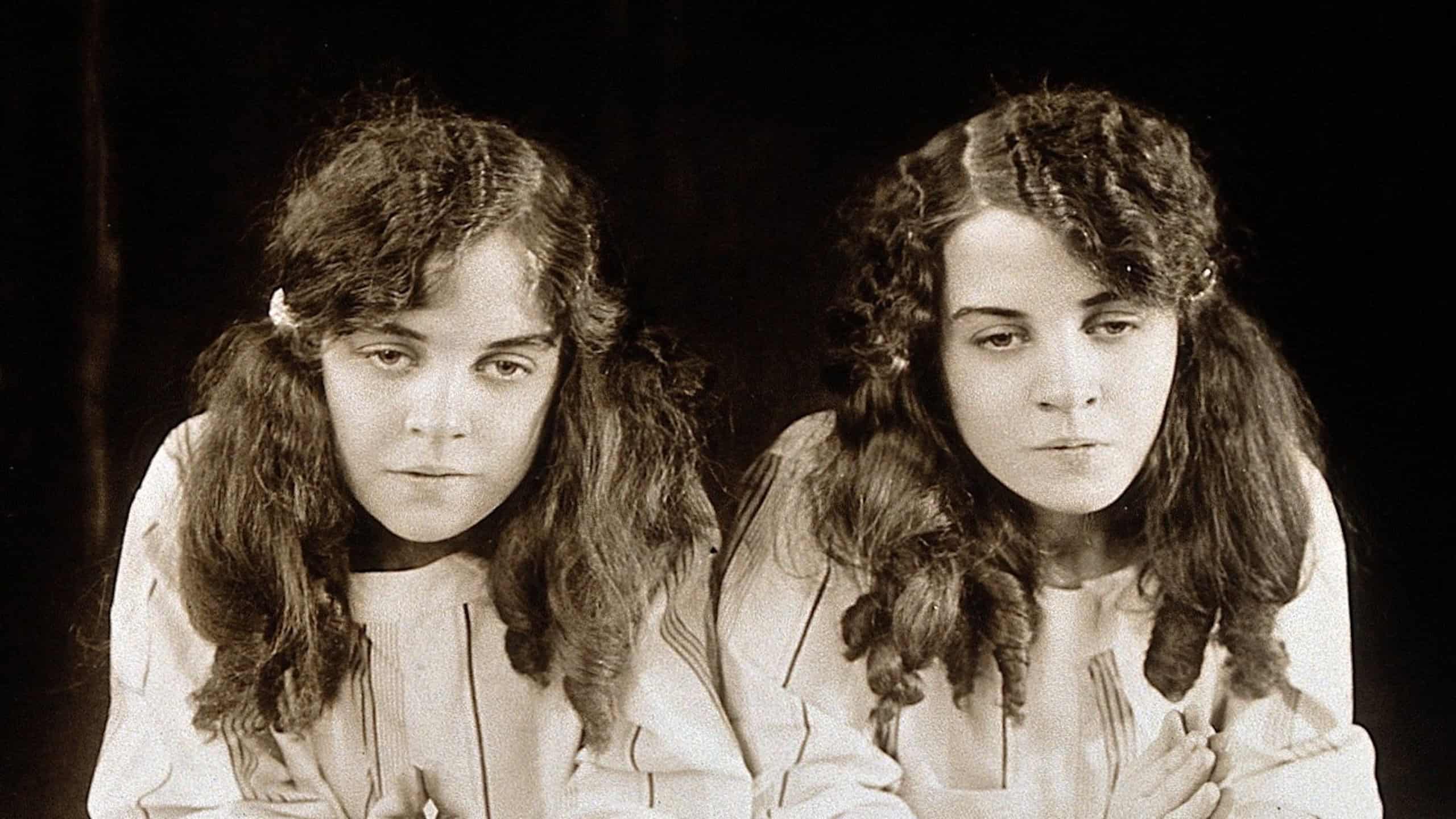 Daisy and Violet Hilton