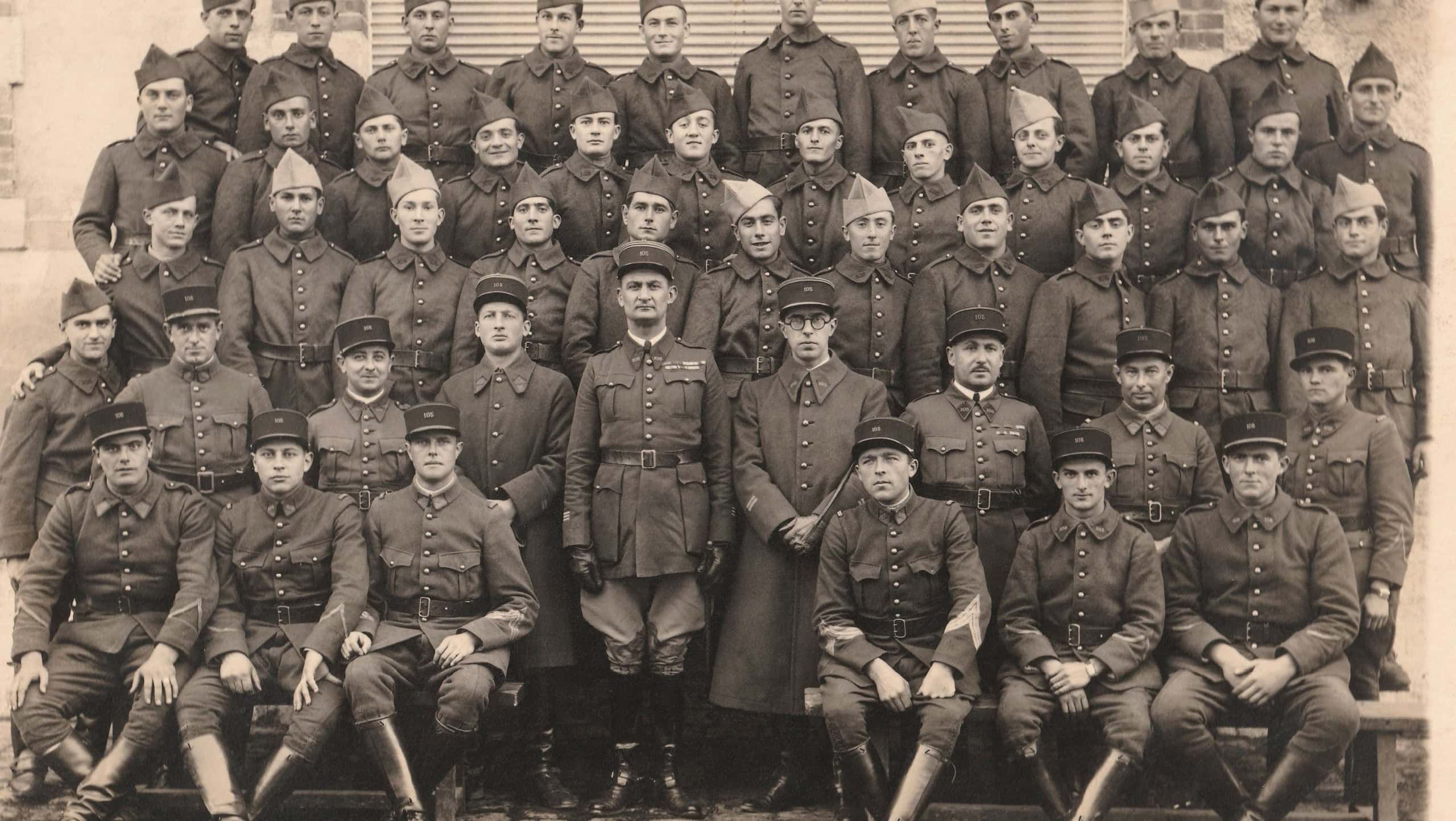 FRANCE - CIRCA 1930s-1935s : Black and white Vintage photo of a group of french soldiers in uniform. Historic archival photograph featuring disciplined troops, period clothing, and early 20th century European military culture.