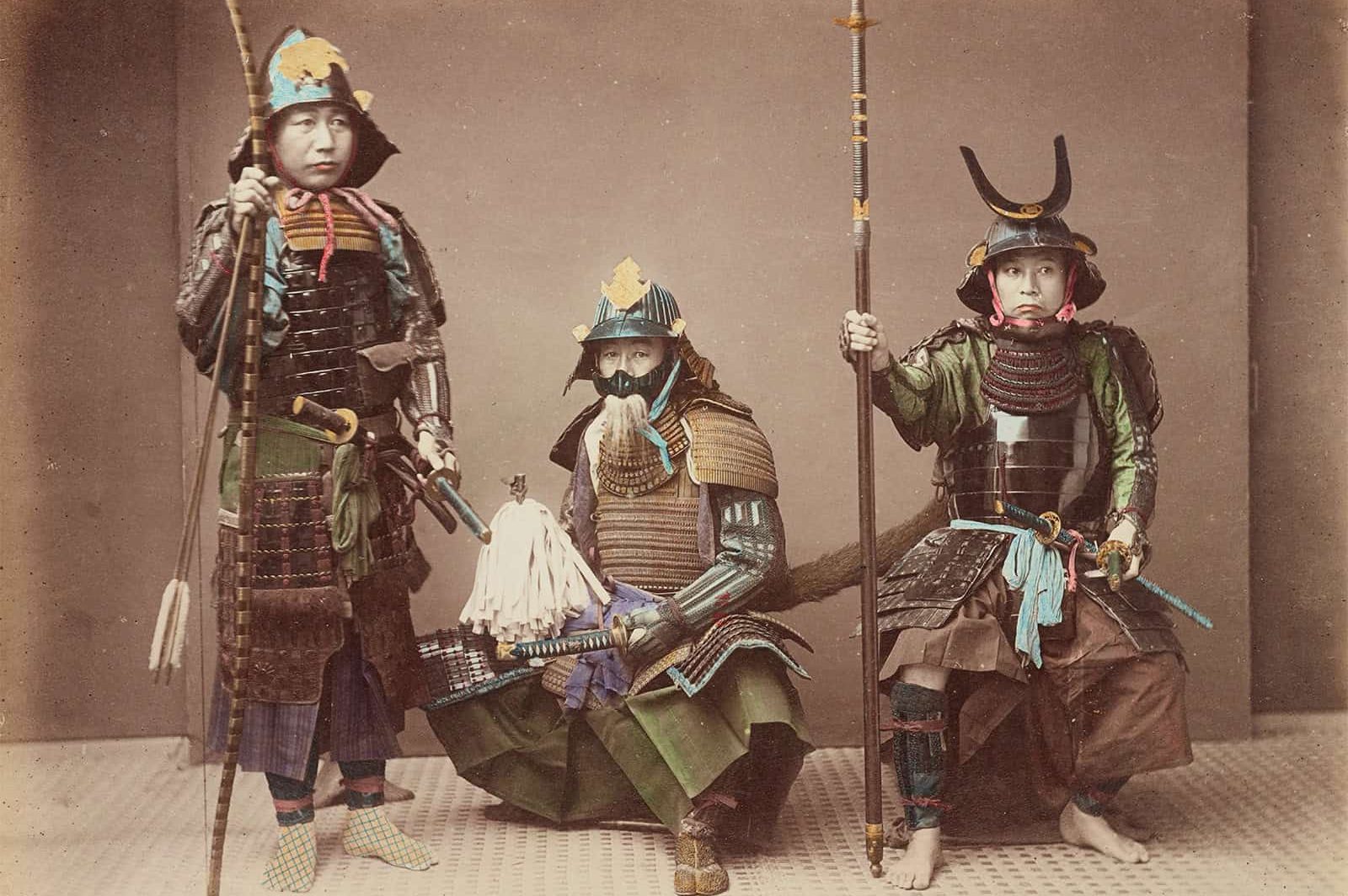 Samurai-in-Armour-by-Kusakabe-Kimbei