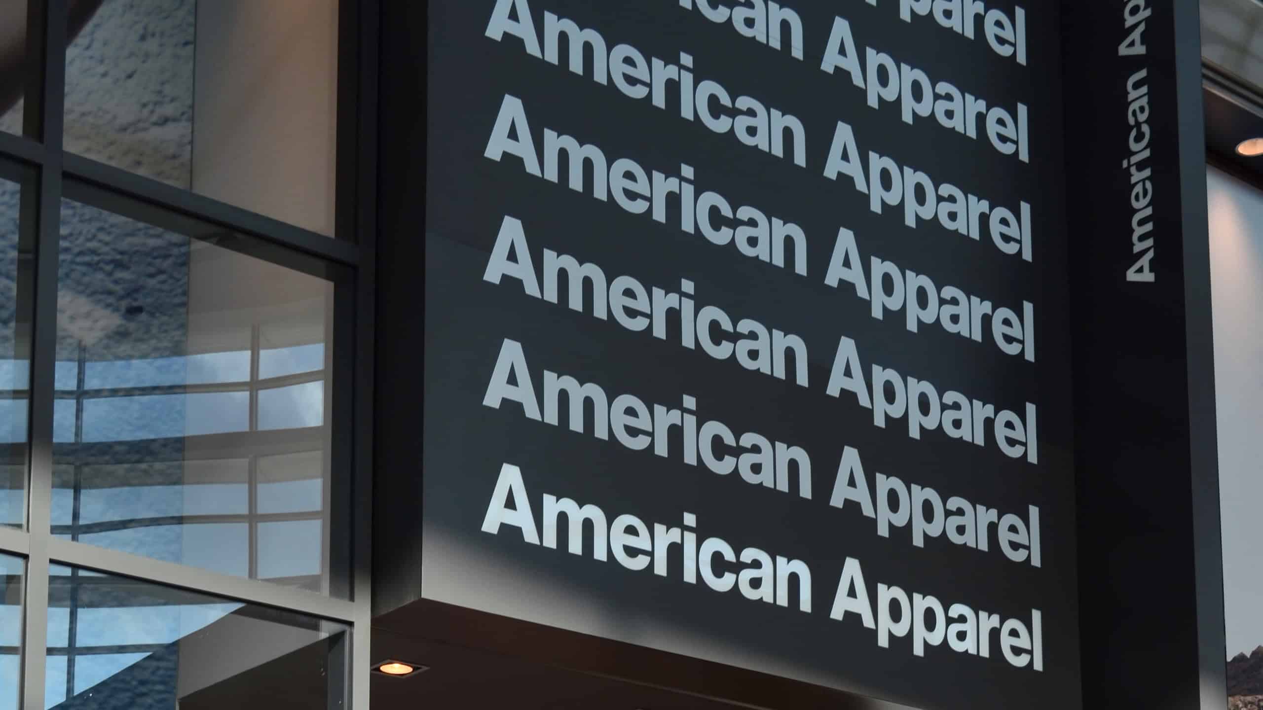 American Apparel sign