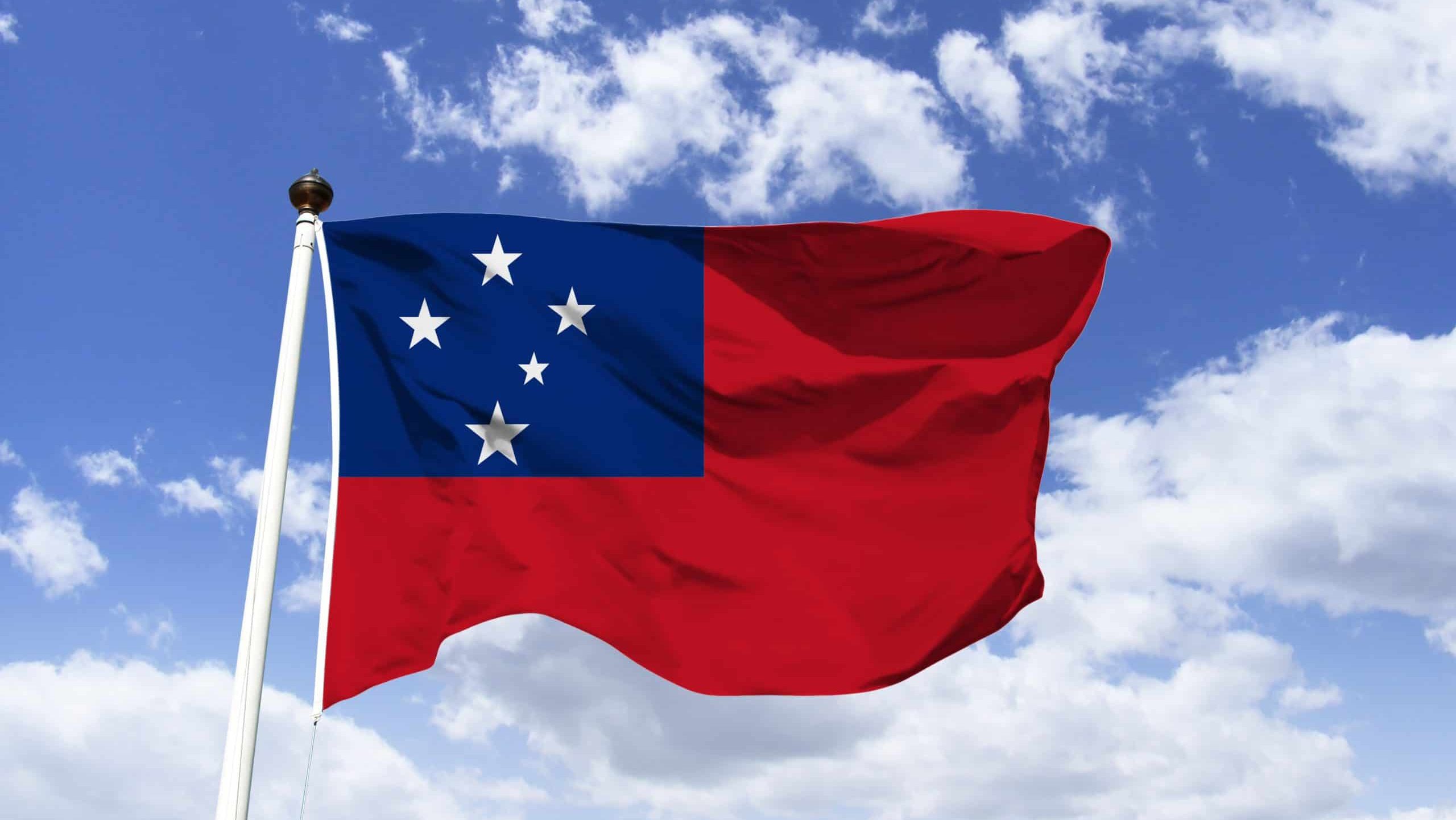 Flag of Samoa, red, blue and white, with red background represents the courage of the people, in the upper corner a blue rectangle that alludes to freedom, within it the constellation of the Southern